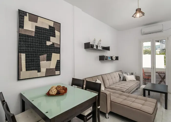 Private Rooftop Two-bedroom With Sunset View Walk To Center Adamantas (Milos)