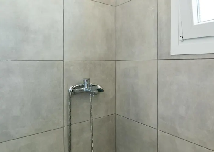 Διαμέρισμα Sunset View Rooftop Apartment, Walk To Center