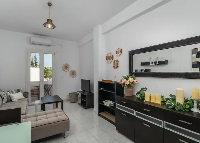 Sunset View Rooftop Apartment, Walk To Center Διαμέρισμα Αδάμας