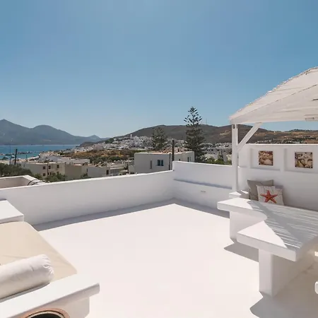 Sunset View Rooftop Apartment, Walk To Center Appartement Adamantas (Milos)
